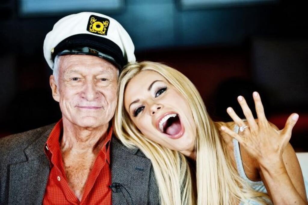 Crystal, posledná manželka zakladateľa Playboya, si vraj Hugha Hefnera (†91) vzala z lásky.