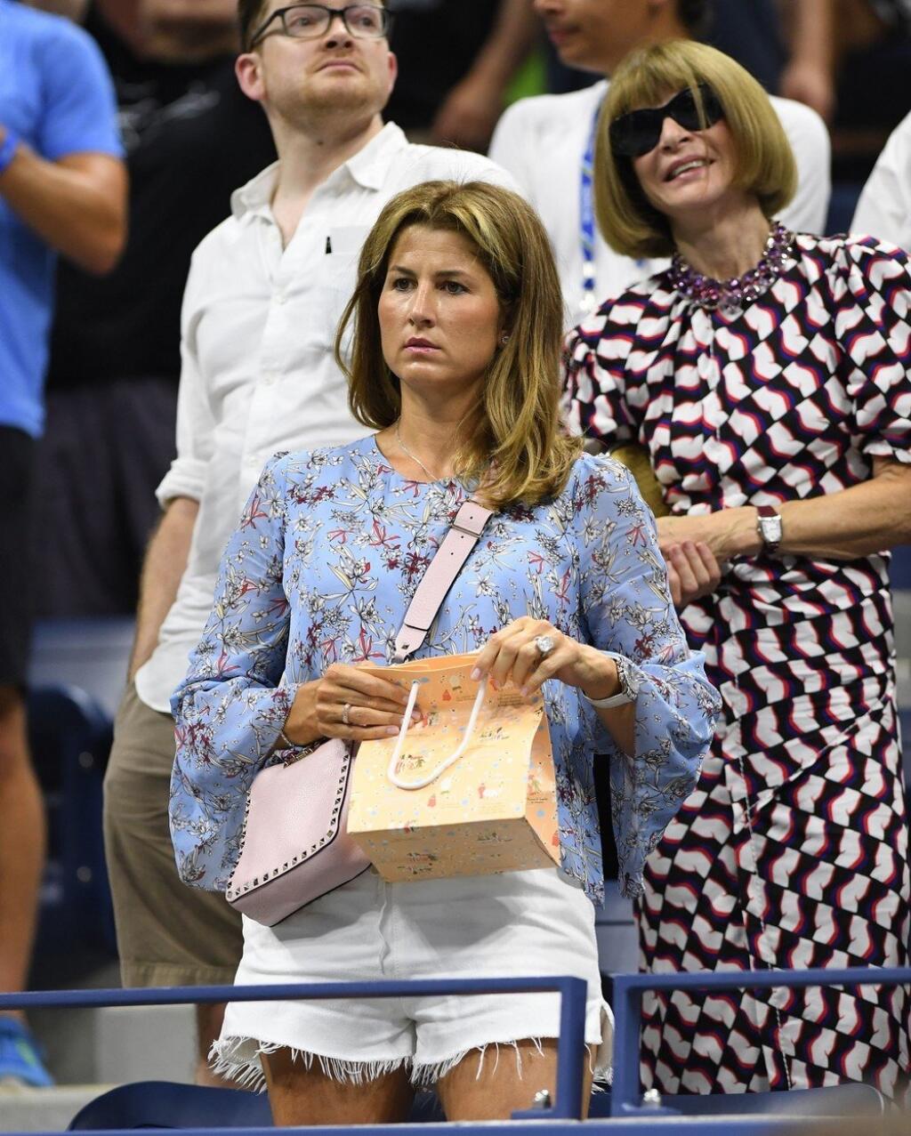 Drahé hodinky a ešte drahší prsteň nosí Mirka Federerová pravidelne.