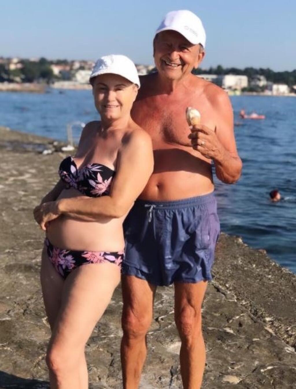 Rodičia Zlatky Puškárovej na dovolenke.