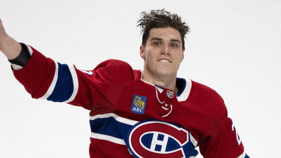 WA 3 Montreal - Slovenský hokejový reprezentant v drese Montrealu Canadiens Juraj Slafkovský