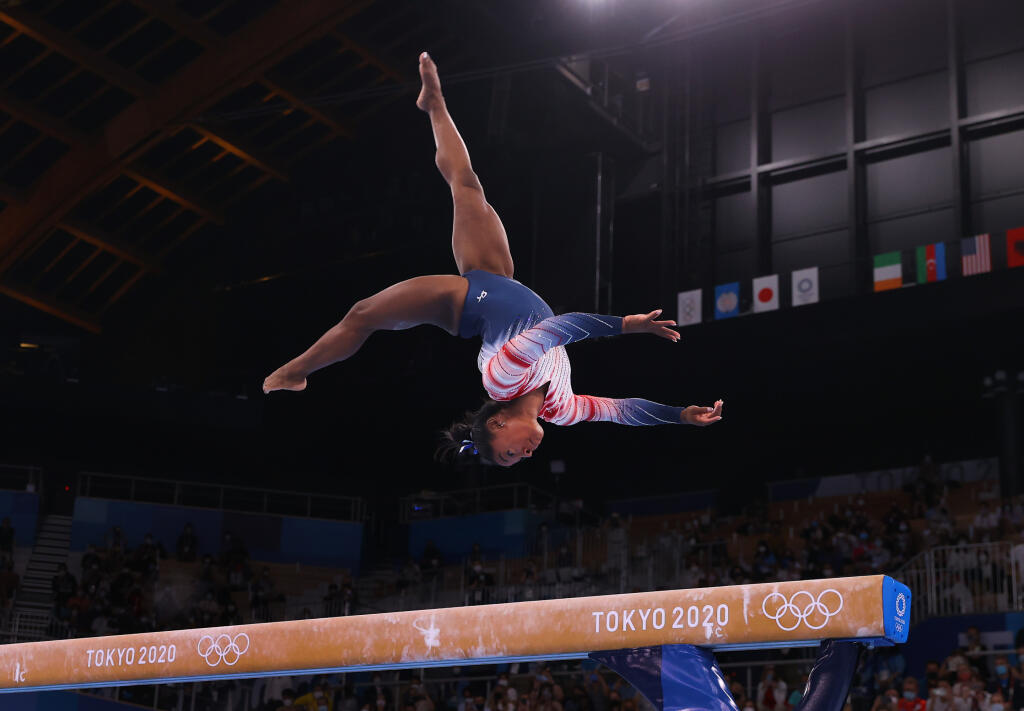 Simone Bilesová na olympiáde v Tokiu.