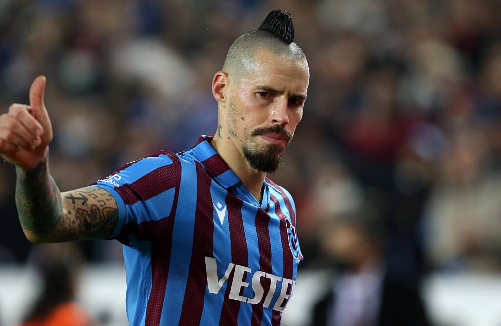 Hamšík prišiel do Trabzonsporu len v lete, no ihneď sa stal miláčikom fanúšikov.