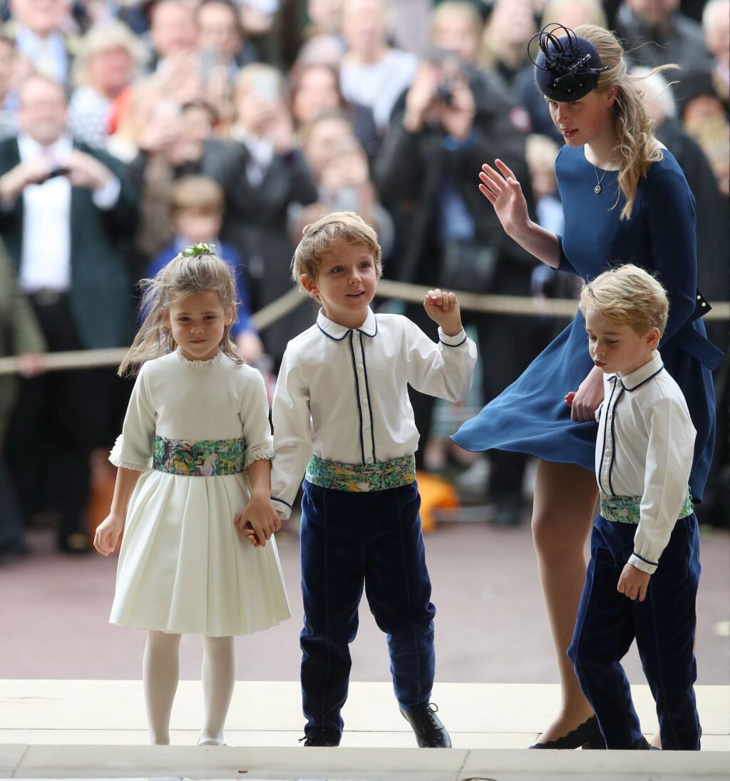 Princezná Charlotte a princ Geirge na svadbe princeznej Eugenie.