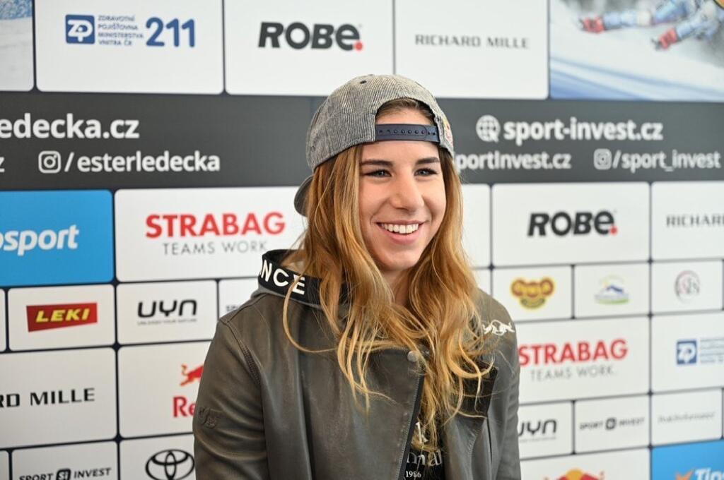 Česká lyžiarka Ester Ledecká je krásna žena, čo dokumentuje aj táto fotografia, ktorou potešila svojich fanúšikov na Instagrame.