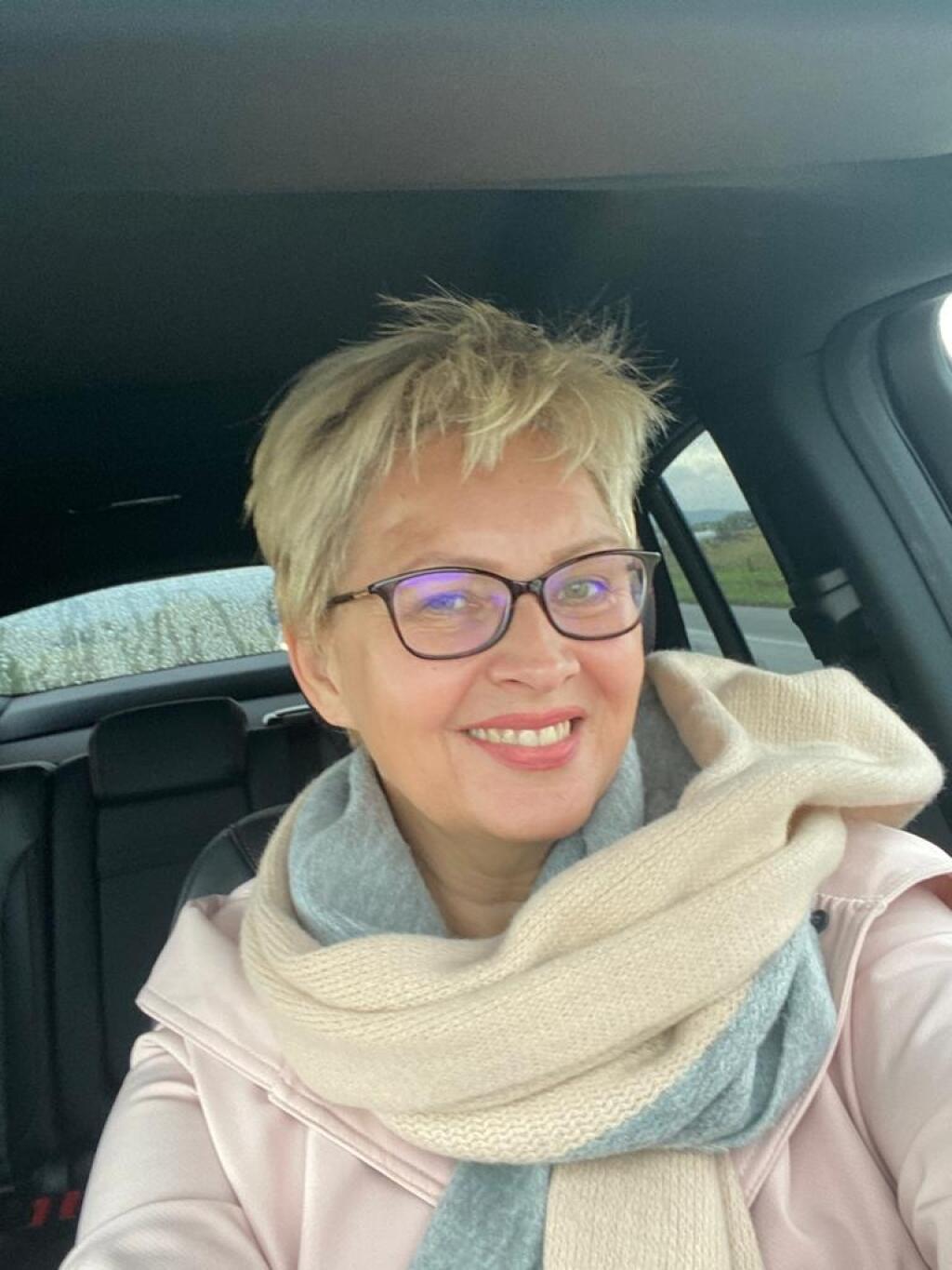 Adriane Kmotríkovej aj aktuálny imidž veľmi svedčí.