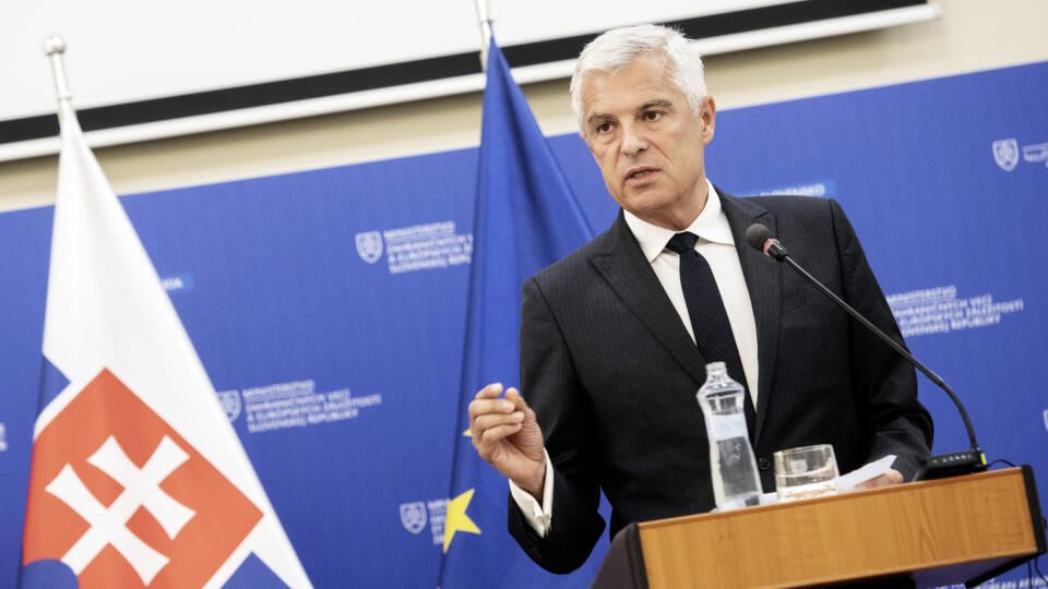 PONÚKOL MU ČÍSLO
Minister zahraničia Ivan Korčok vyzval Žilinku, aby nabudúce podobné cesty konzultoval.
