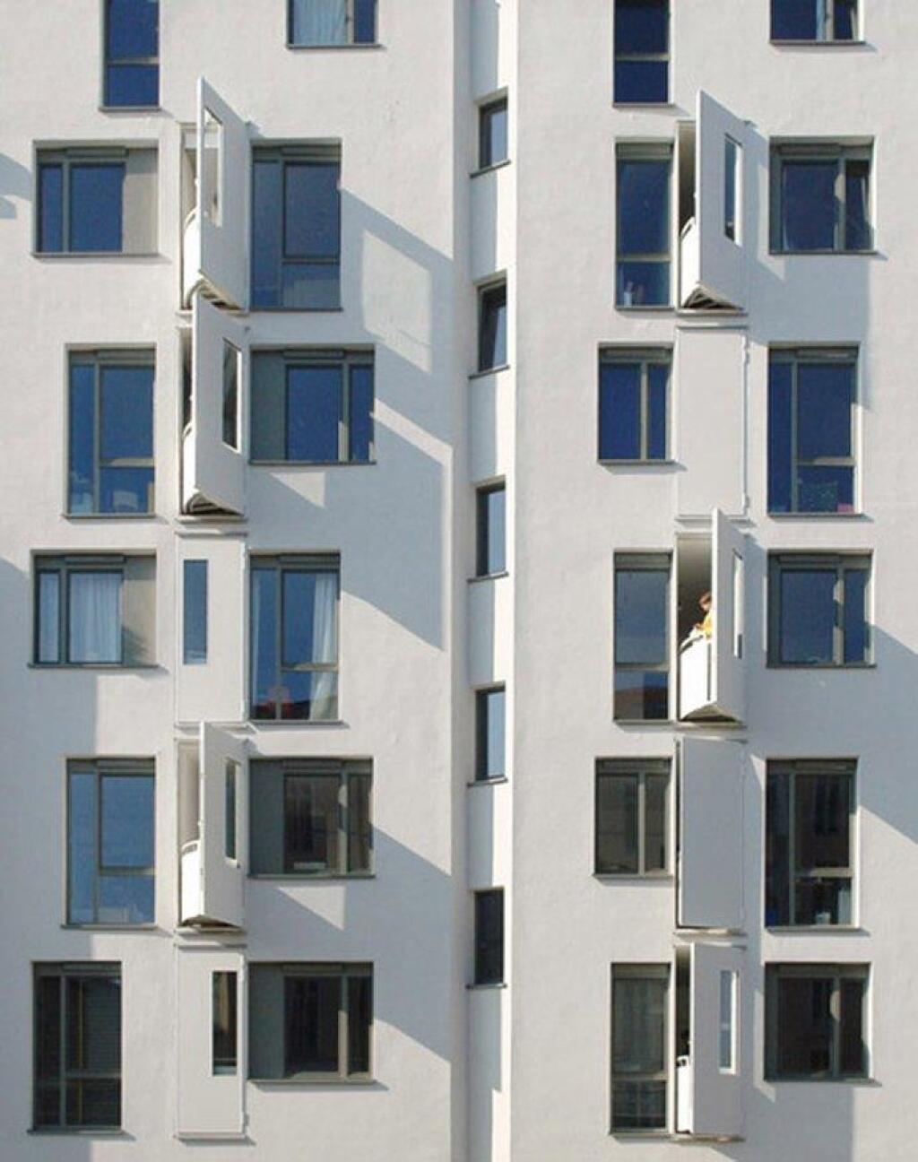 Keď si ľudia stavajú byty bez developera