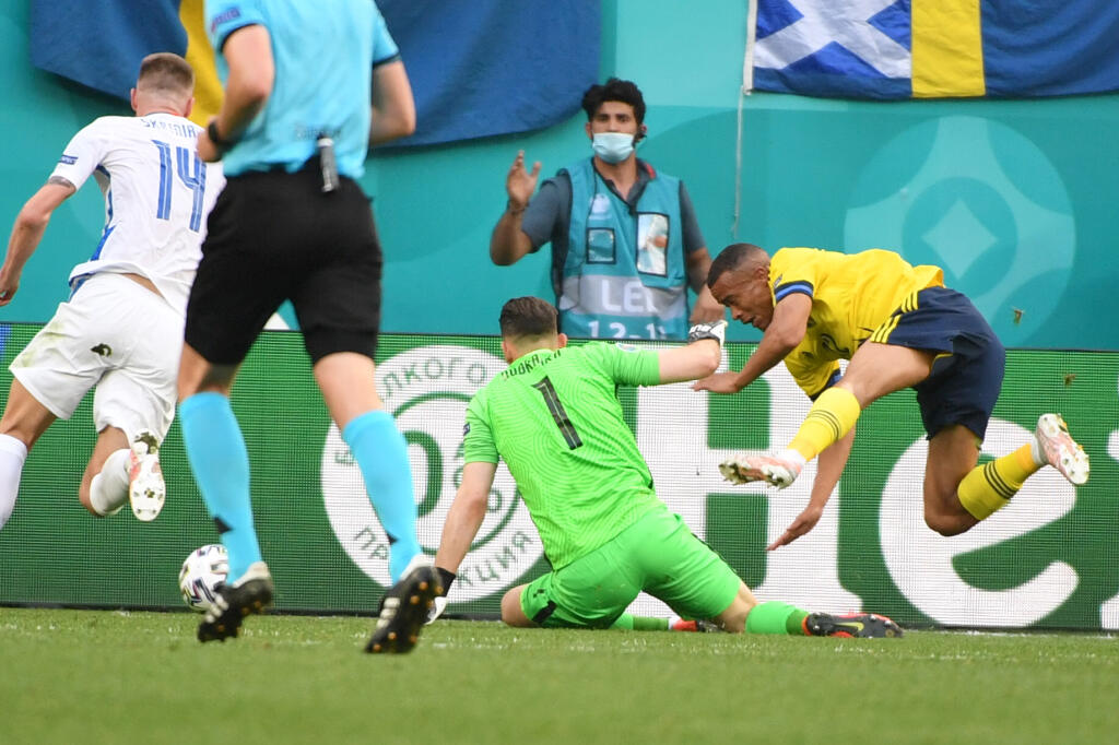 Slováci prehrali so Švédskom najtesnejším rozdielom 0:1.