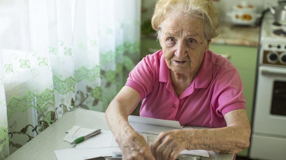seniori dochodca