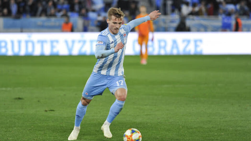 Obranca Jurij Medvedev bude cez víkend hájiť farby Slovana vo virtuálnych zápasoch Fortuna ligy