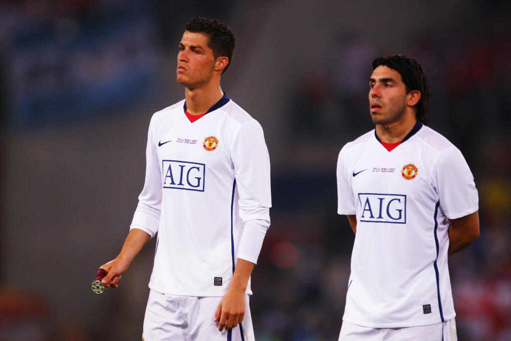 Cristiano Ronaldo a Carlo Tevez tvorili v drese United úderný útok.