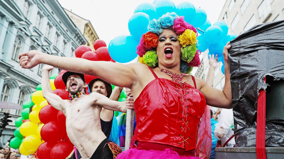 PRIDE V PRAHE Podľa Miloša Zemana je to vraj len protest menšiny, ktorá chce zaujať.