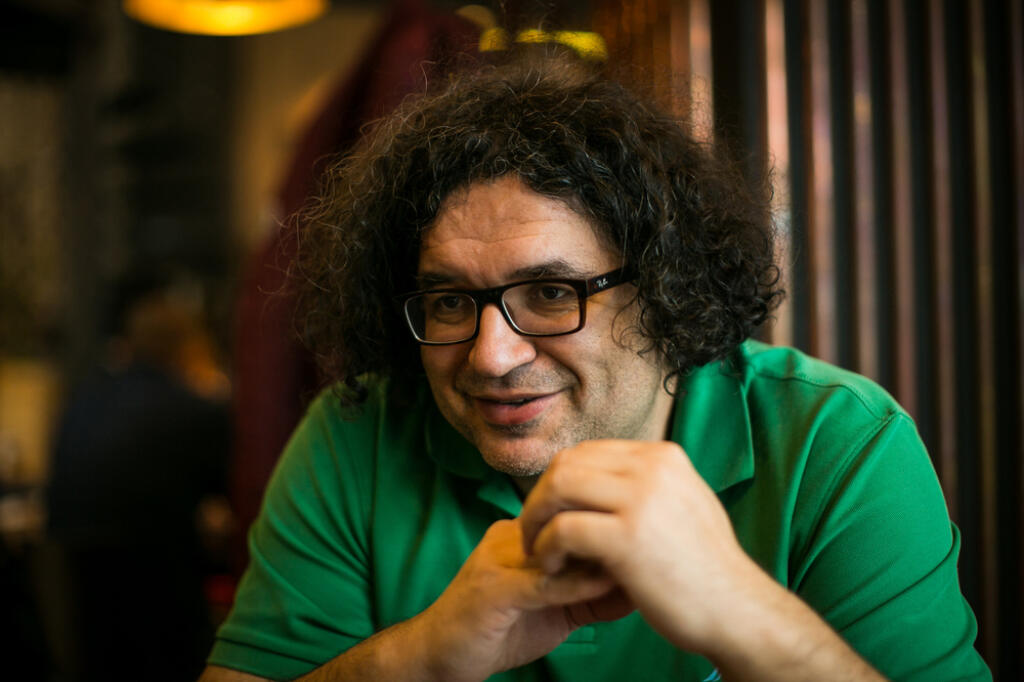 Guillermo Ochoa – režisér Peter Ňúnez