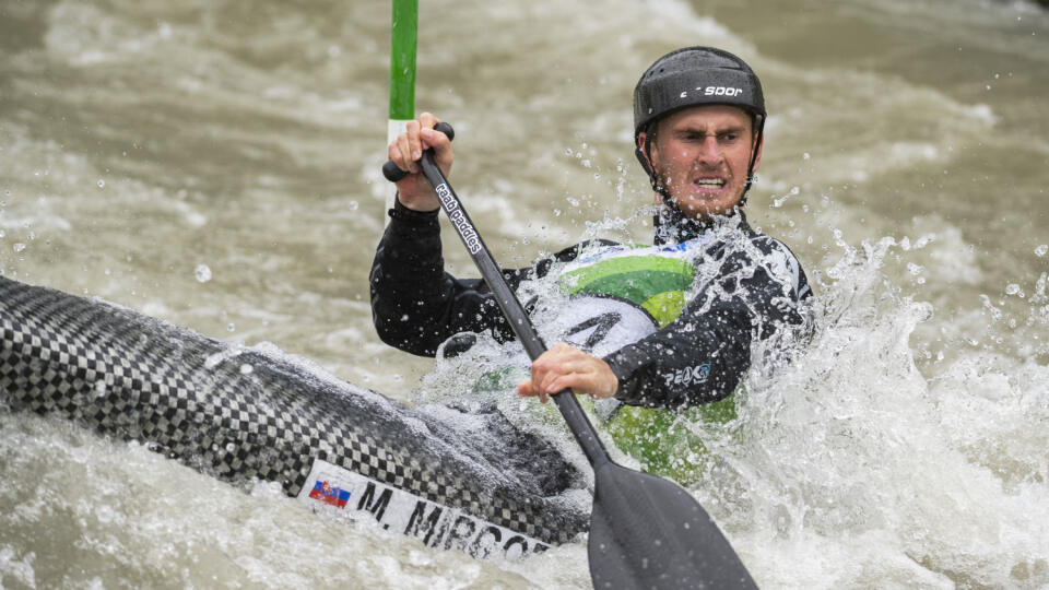 Na snímke slovenský reprezentant Marko Mirgorodský počas finálovej jazdy v kategórii C1 na Majstrovstvách Slovenskej republiky 2023 vo vodnom slalome 6. augusta 2023 v Areáli vodných športov Divoká voda v Čunove. FOTO TASR - Jaroslav Novák