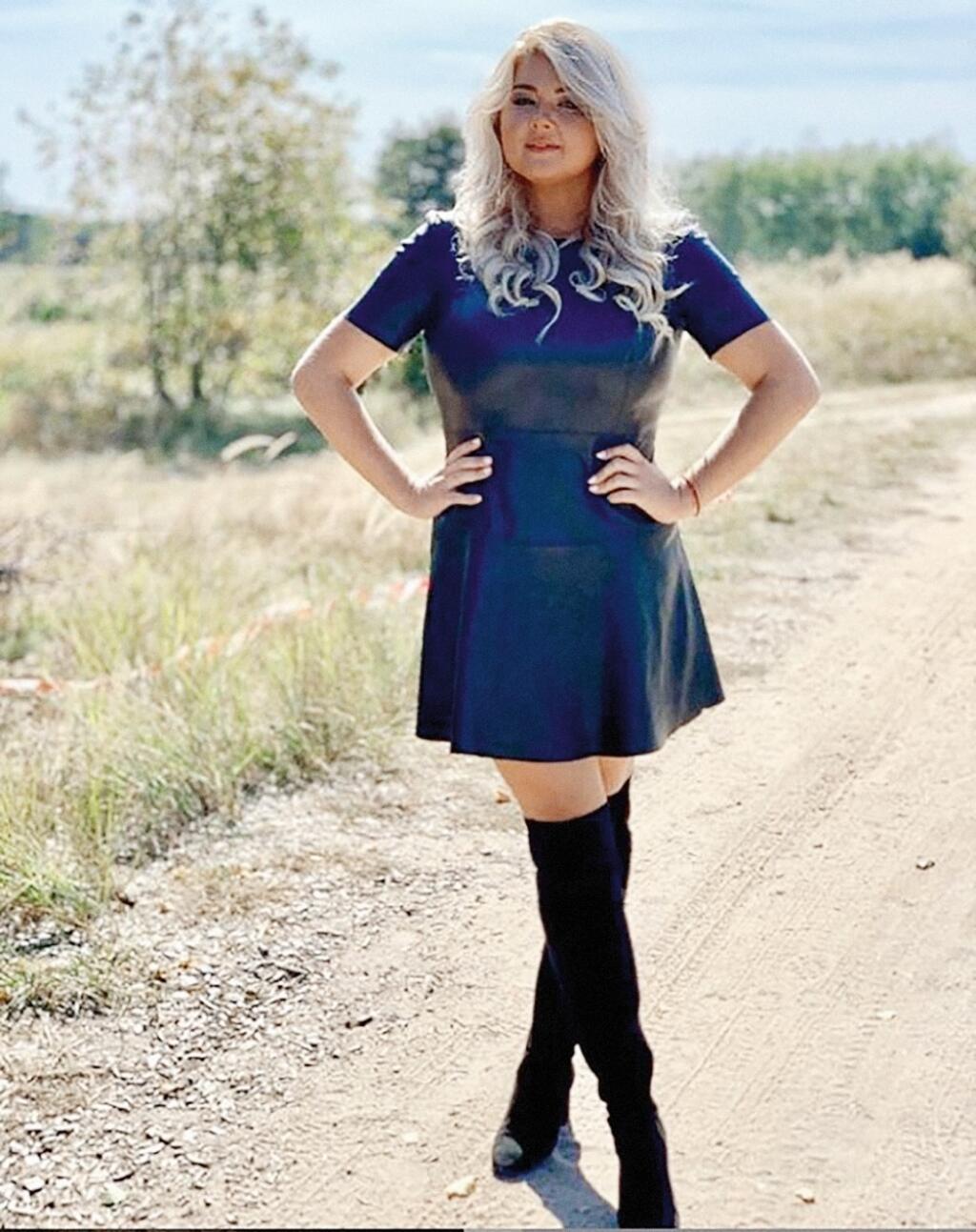 Blondínka schudla vyše 20 kíl a stala sa z nej už na prvý pohľad dračica.