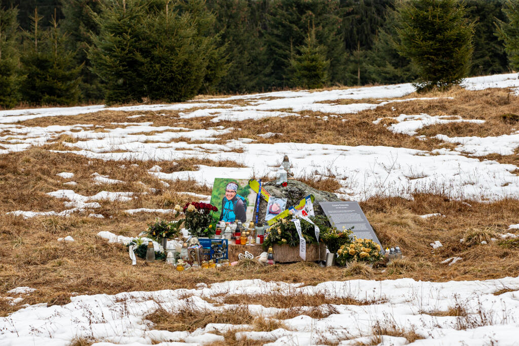 Lyžiarka Martina Dubovská zriadila pre svoju mamu pietne miesto neďaleko Jasnej.