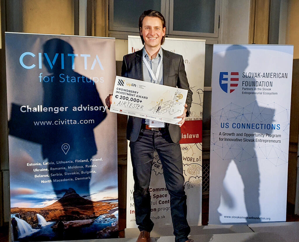 V akceleračnom programe Uplift sa startup Airlogy Labs dostal až do finále.