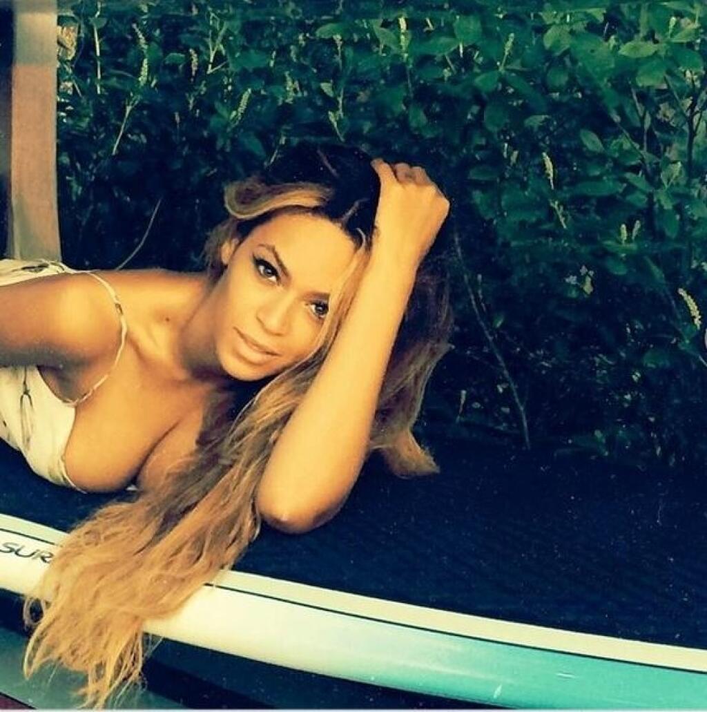 Beyoncé ako zo žurnálu: Takto jej to pristane na dovolenke. 