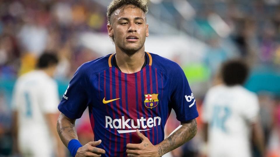 Neymar sa chce vrátiť do Barcelony, kde pôsobil v rokoch 2013 - 2017