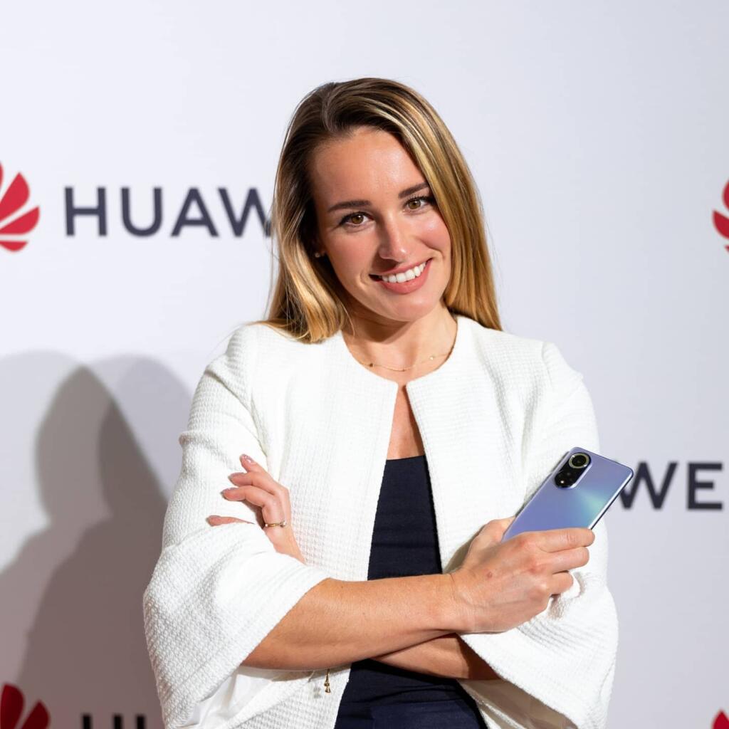 Paulína Fialková opäť ukázala svoju ženskú krásu. Jej úsmev je nákazlivý.