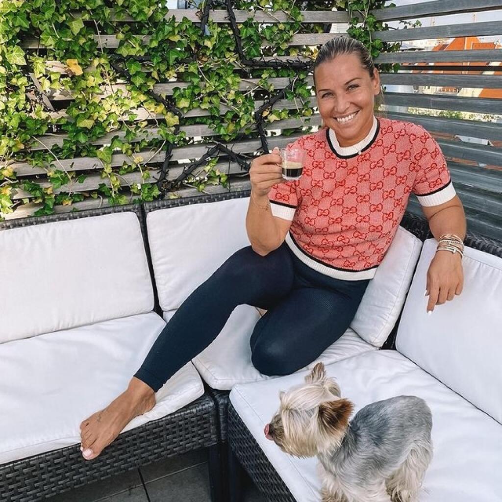 Dominika Cibulková je stále na dovolenke v Toskánsku so svojou rodinkou.