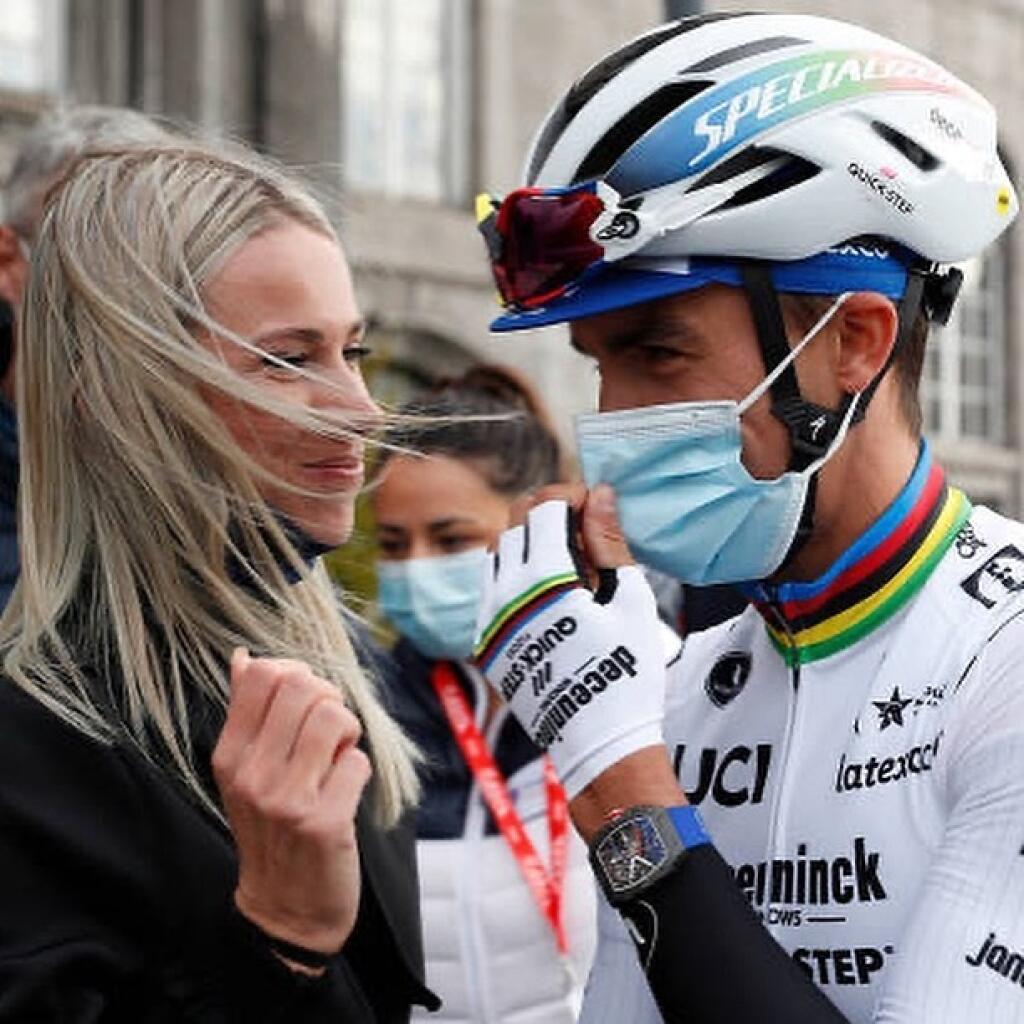 Julian Alaphilippe a Marion Rousseová tvoria pár už takmer dva roky, pričom plodom ich lásky je vysnívaný synček Nino, ktorý sa narodil v júni tohto roku.