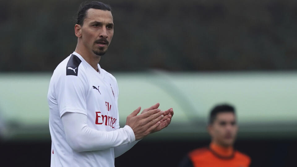 Kanonier Zlatan Ibrahimovič nemá zatvorené dvere do švédskej futbalovej reprezentácie.