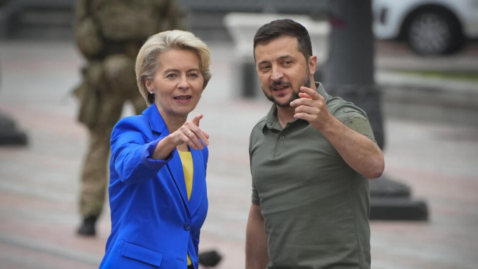 Ursula von der Leyenová, Volodymyr Zelenskyj.