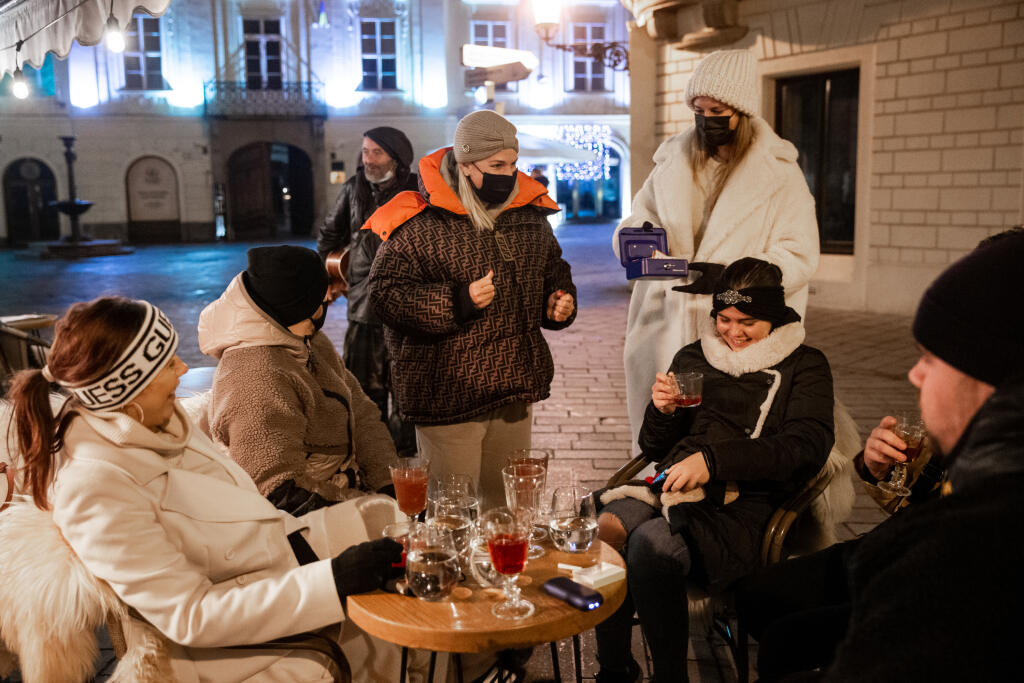Charitatívny vianočný punč, ktorého sa aktívne zúčastnila aj bývalá tenistka Dominika Cibulková.