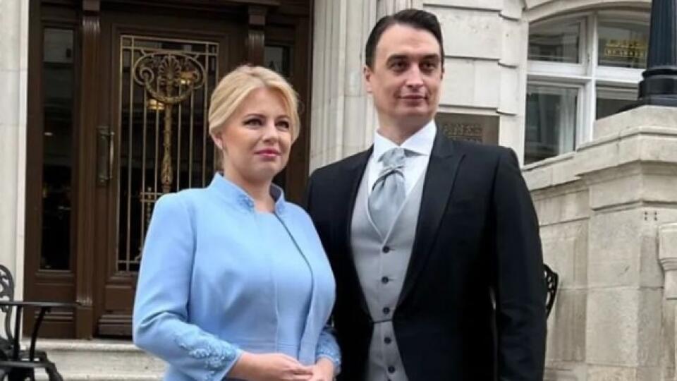 Prezidentka Zuzana Čaputová s partnerom Jurajom Rizmanom pripravení na korunováciu kráľa Karola III.