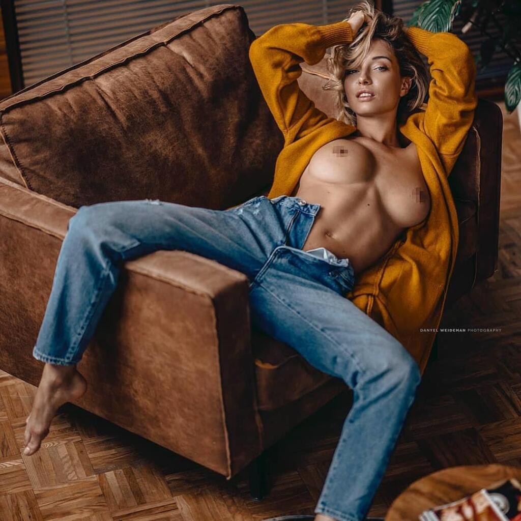 Sexi Natalia Nemchinová sa na Instagrame skrýva pod prezývkou Natali Andreeva. V Rusku ju vyhlásila playmate roka 2016.