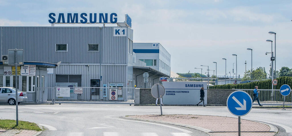 Samsung presúva výrobu do Maďarska, región to zatiaľ necíti