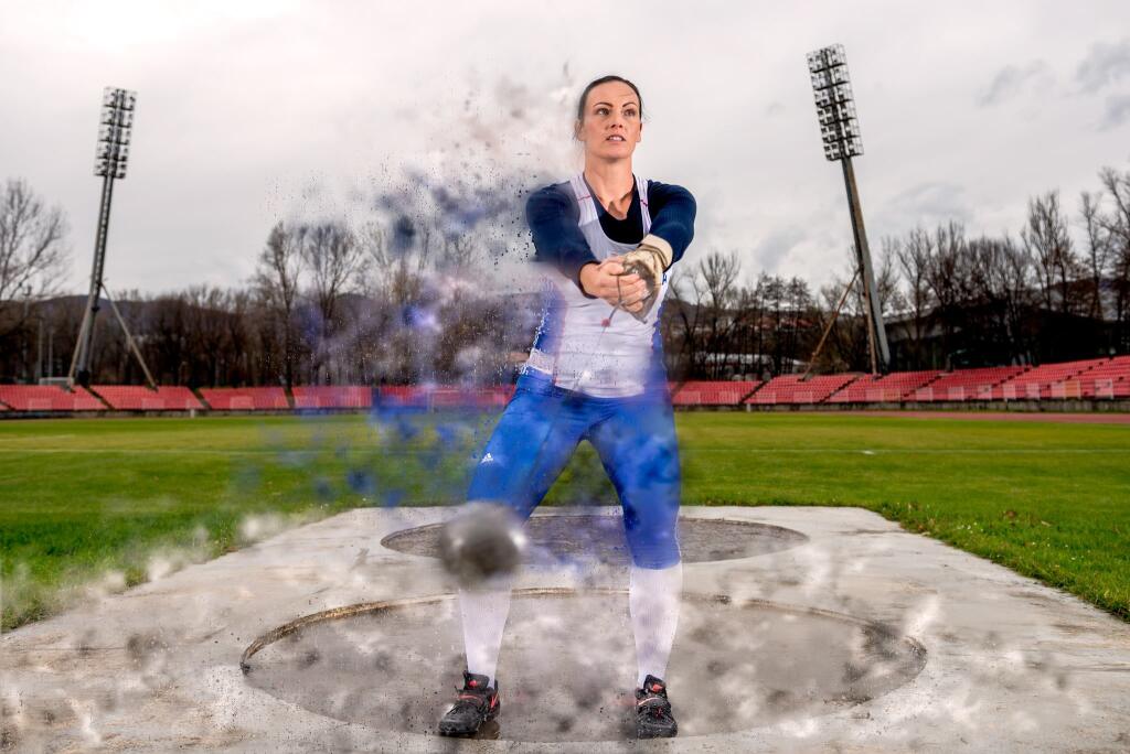Martina Hrašnová (vpravo) je mimoriadne sympatická žena, ktorá úspešne reprezentuje Slovensko vo svete.