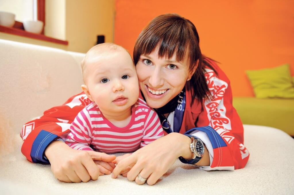 Po Karlovi Rachunkovi zostala vdova Kateřina a syn Matej. Dnes sú obaja šťastný s hokejistom Petrom Vempolom, s ktorým sa Kateřina zosobášila pred dvomi rokmi.