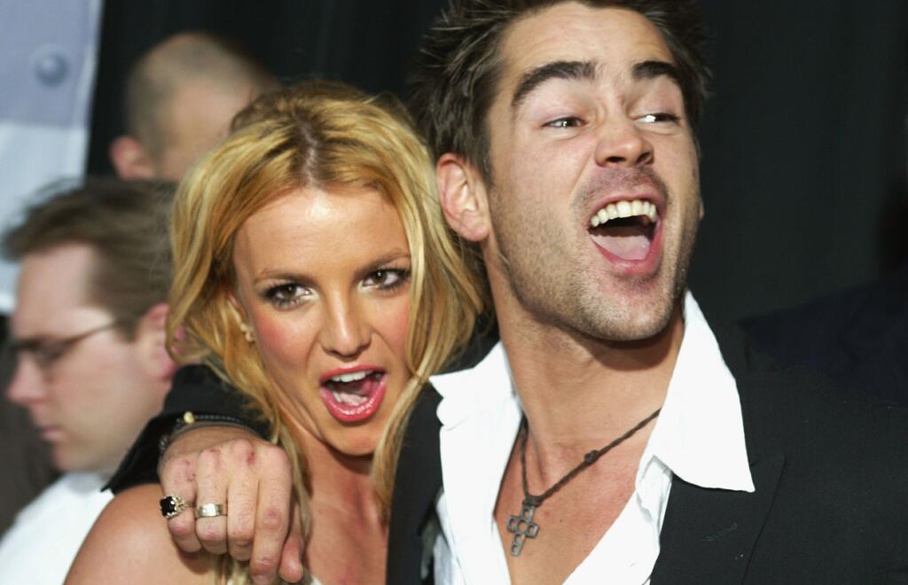 Speváčka Britney Spears a herec Colin Farrell vraj prežili búrlivý románik.