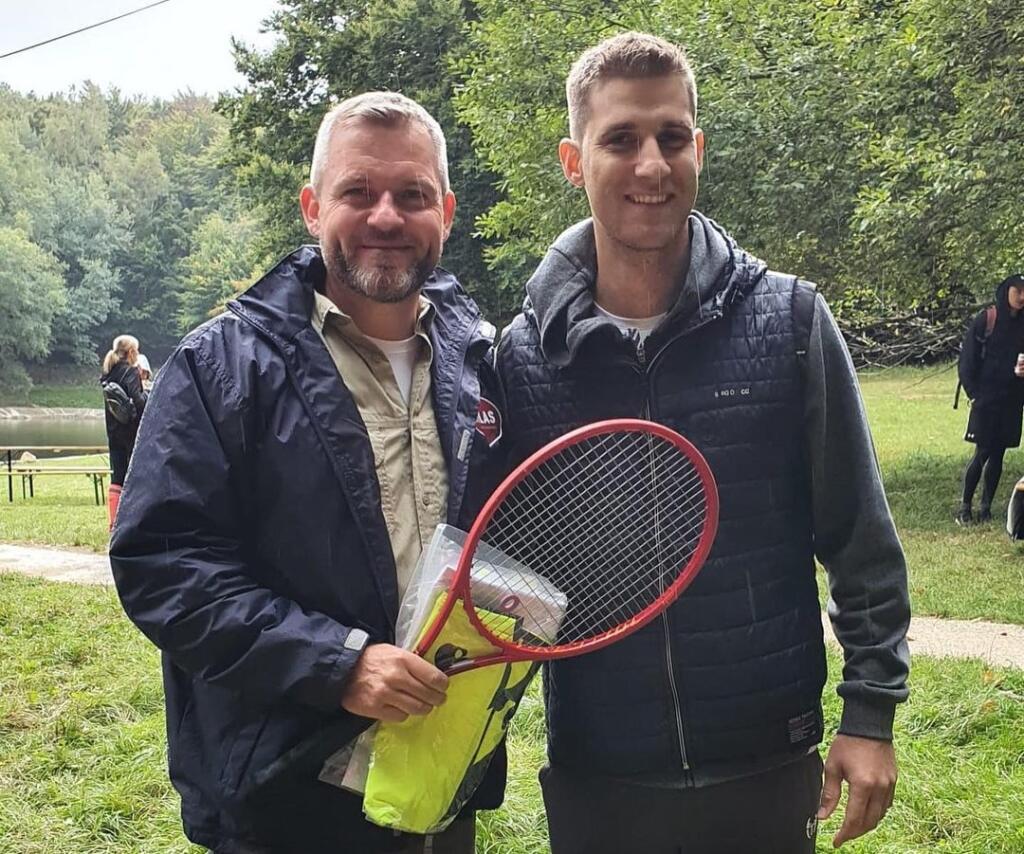 Kližan s predsedom Hlas-SD Petrom Pellegrinim. Bývalý tenista sa začal angažovať aj v politike.