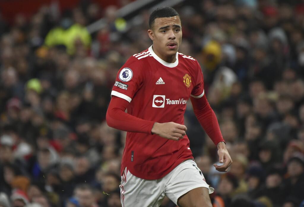 Mason Greenwood minulý rok čelil obvineniu, ktoré ho pribrzdilo v rozlete. Dvadsaťročný odchovanec United mal fyzicky napadnúť svoju priateľku a hrozí mu väzenie. Momentálne je prepustený na kauciu a jeho budúcnosť je otázna.
