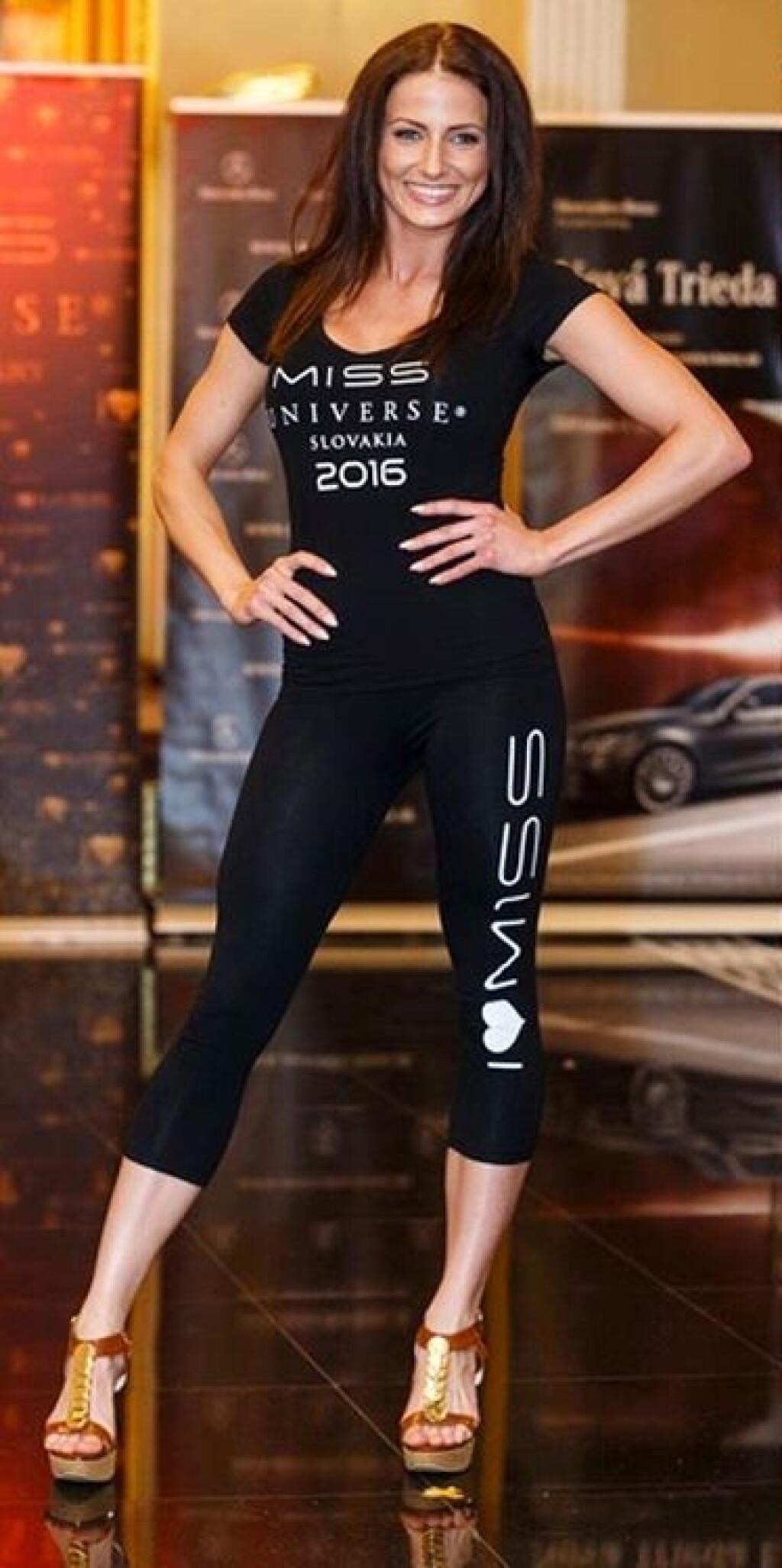 „Už pár rokov sa zaujímam o zdravé stravovanie, viac rok a pol tvrdo pracujem na svojej postave vo fitness centre aj mimo neho. Úplne som vylúčila sladené nápoje a snažím sa piť čo najviac čistej vody a, samozrejme, mať veľa pohybu,“ prezradila recept na dokonalú postavu Šulová pre bbonline.sk pred šiestimi rokmi.