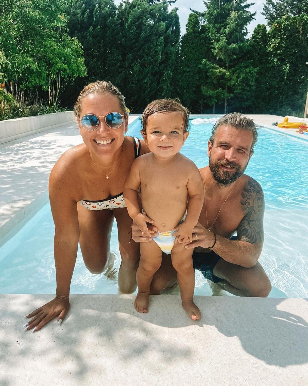 Dominika so synom Jakubkom a manželom Michalom.