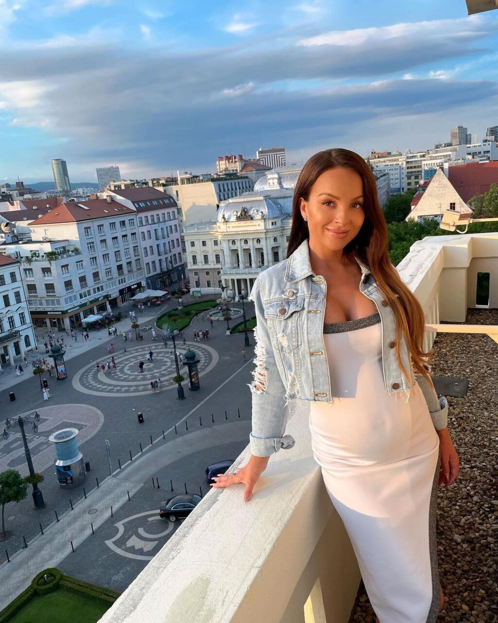 Tehotná Veronika Nízlová sa už bábätka nevie dočkať.