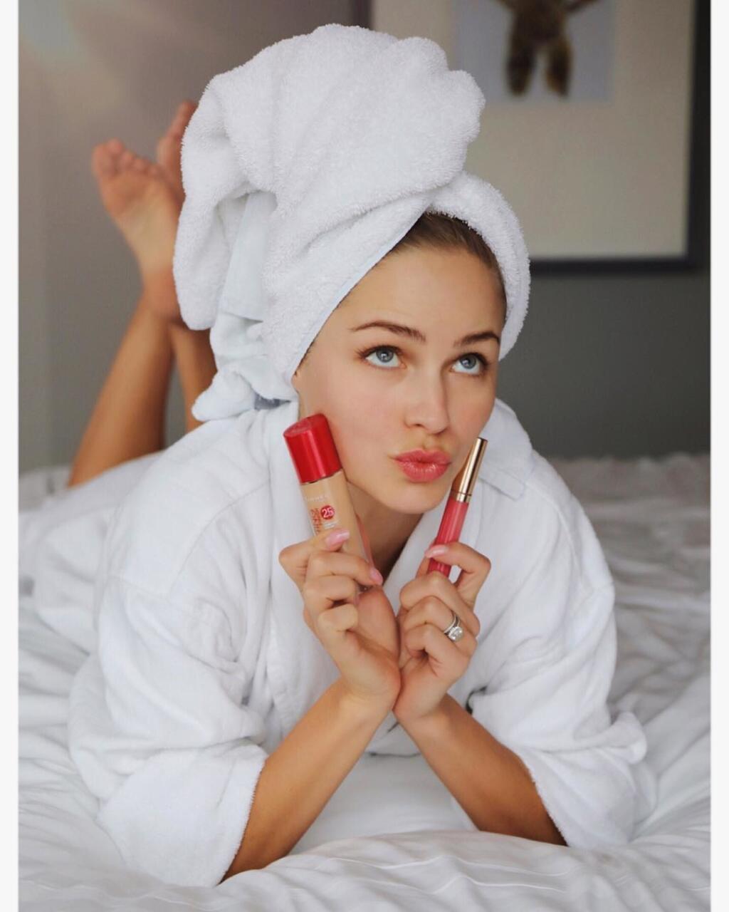 Ivana Gáborík zásobuje fanúšikov na instagrame sexi zábermi.