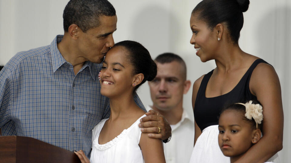 Barack Obama a Michelle Obama s dcérami Maliou a Sashou.