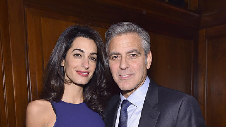 Manželia Amal Clooney a George Clooney.