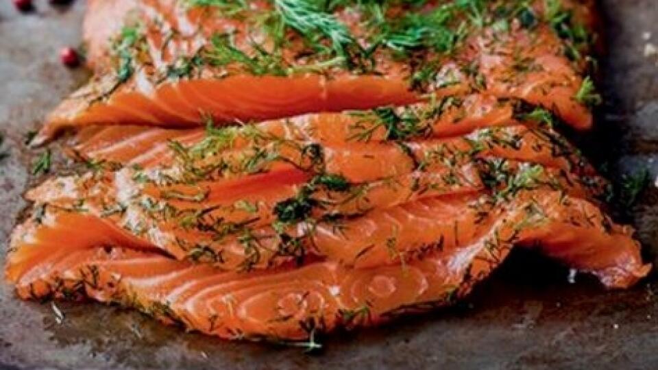 Gravlax v kôprovej marináde