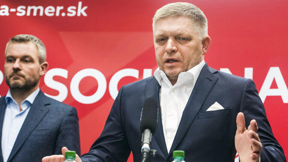 Peter Pellegrini môže získavať bývalých voličov Smeru. Práve Robert Fico je zrejme dôvodom, pre ktorý sa od strany odklonili