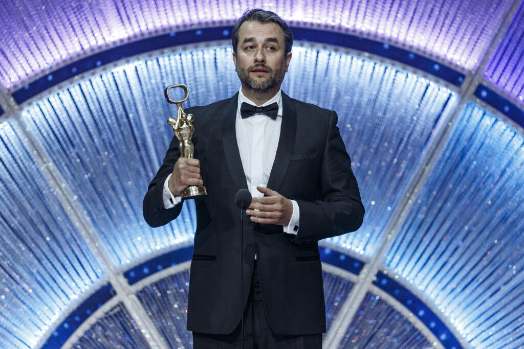 Na snímke Vladimír Kobielsky počas priameho prenosu z galavečera OTO 2019.