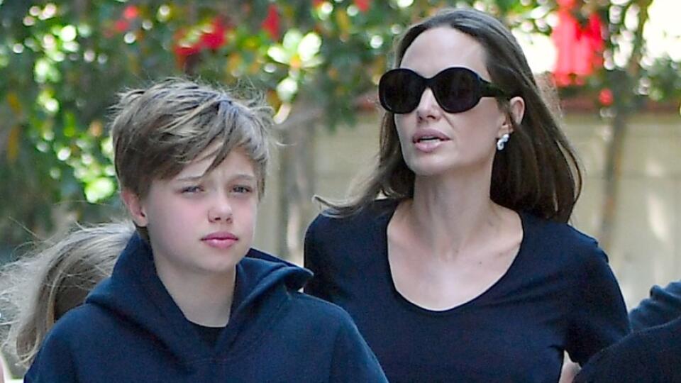 Shiloh Nouvel Jolie-Pitt: Dcéra Angeliny Jolie a Brada Pitta si vraj necháva hovoriť John.