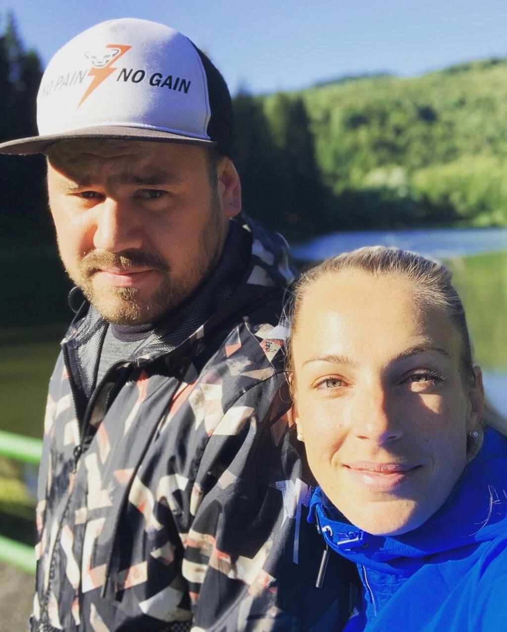 Po pôrode Terézia dlho doma nevydržala a začala podnikať turistické výlety po Slovensku.