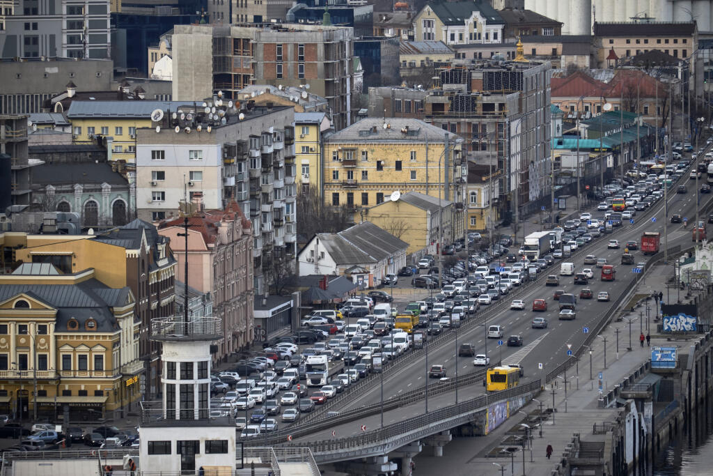 People are fleeing Kiev.