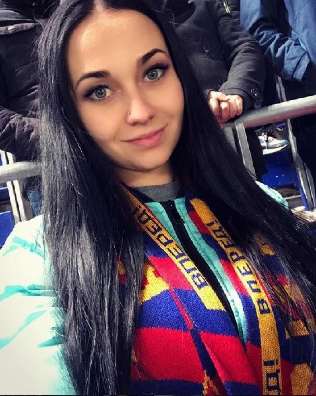 Sexi policajtka Tatiana Zima je veľkou fanúšičkou CSKA Moskva.